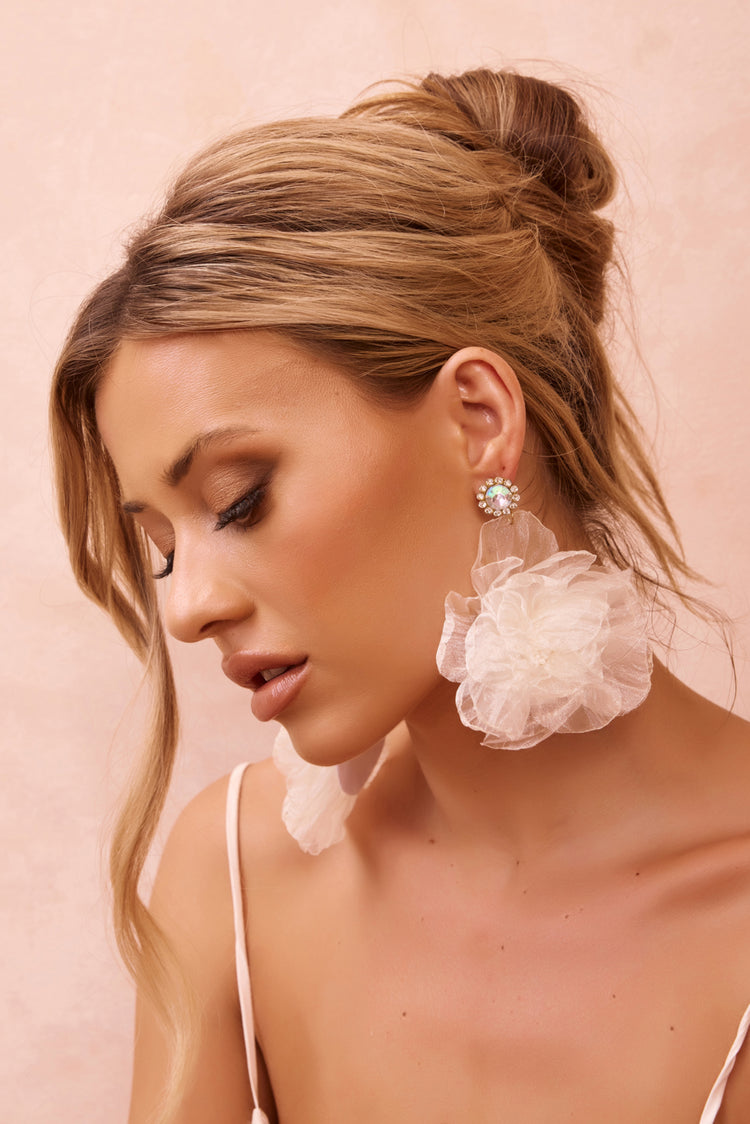 Floral Allure Earrings - White | Sage and Paige AUS.