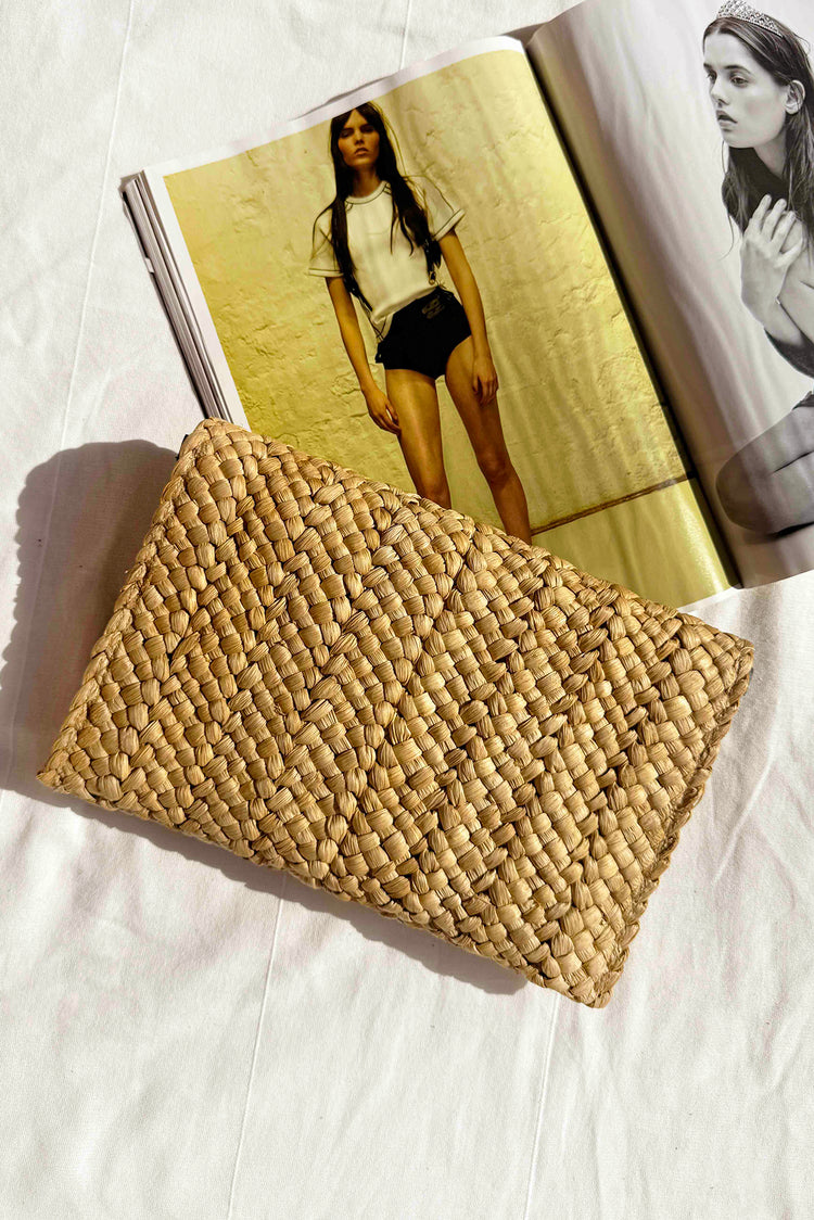 Rosy Horizon Clutch Bag - Beige